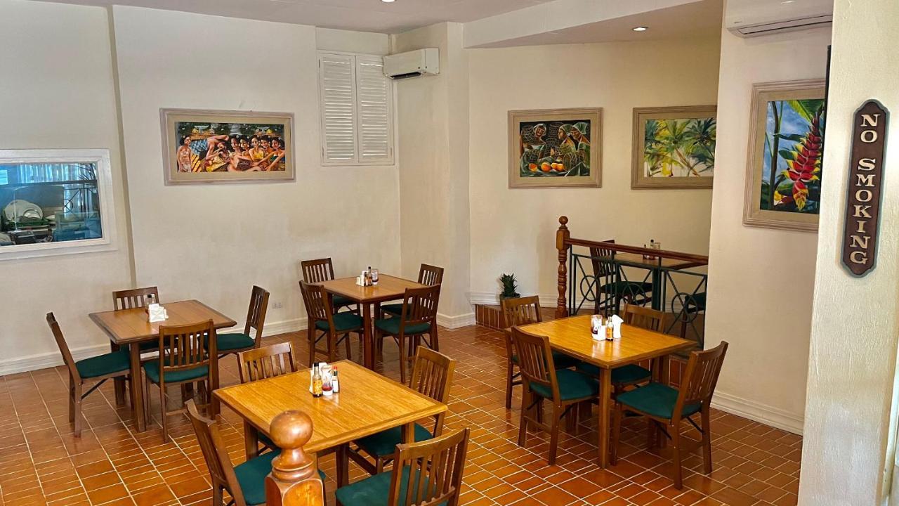 Coco Grande Hotel Dumaguete City Экстерьер фото